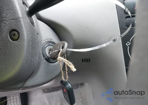 2006 Toyota Corolla Ce/Le/S from USA, damaged, VIN 2T1BR32E06C598078